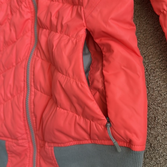 436 BENCH NWT Women’s Daysplash Lightweight Puffer Bomber Jacket - Size: Small - Picture 3 of 7